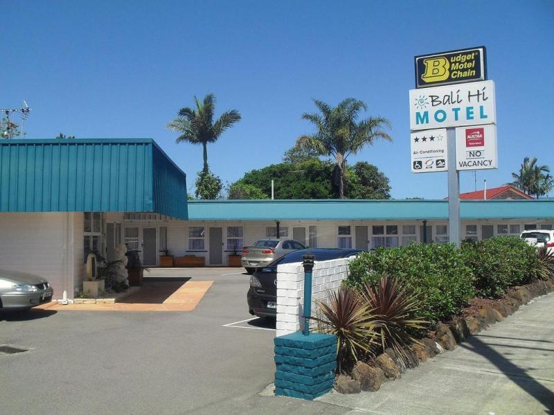 Bali Hi Motel Tuncurry Exterior foto