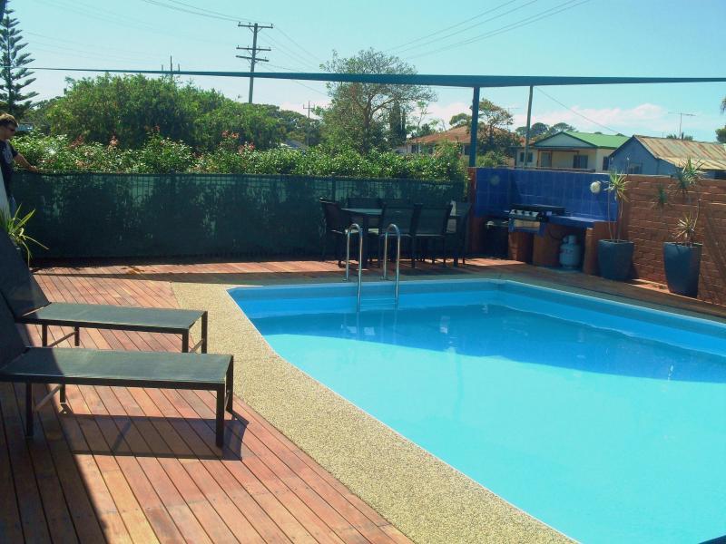 Bali Hi Motel Tuncurry Exterior foto