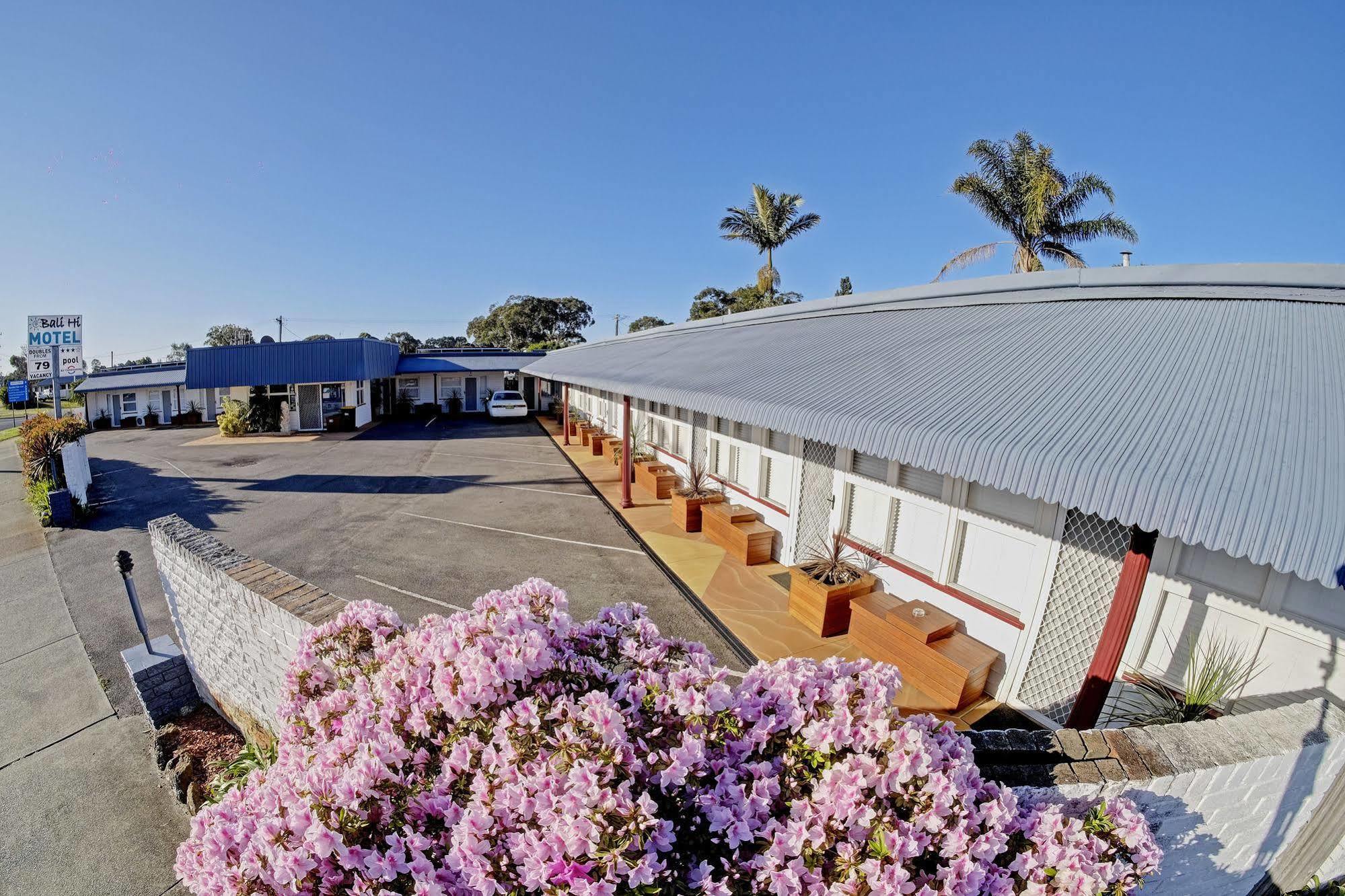 Bali Hi Motel Tuncurry Exterior foto