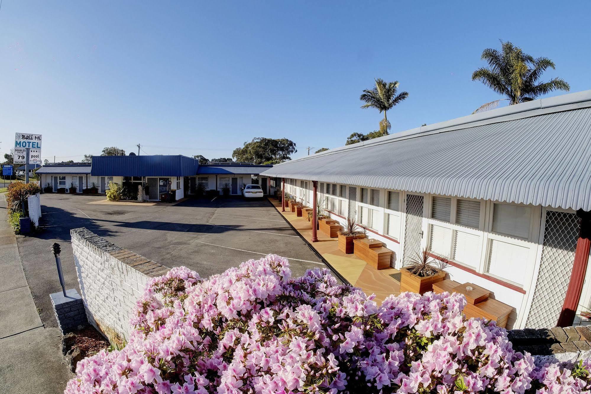 Bali Hi Motel Tuncurry Exterior foto