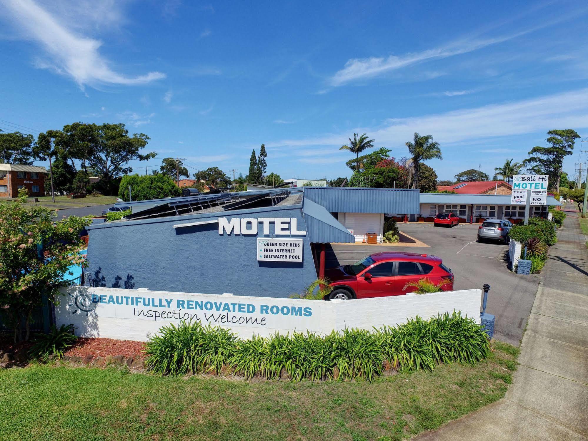 Bali Hi Motel Tuncurry Exterior foto